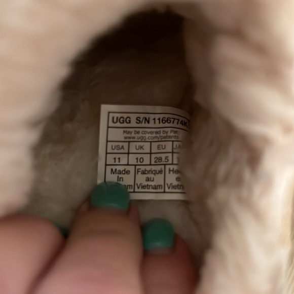 UGG classic bootie Slippers - tan - Picture 3 of 5